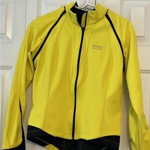 Women's Gore Wind stopper soft shell jacket size medium